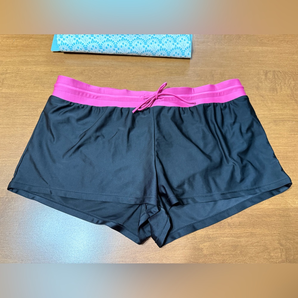 Xersion Black and Pink Women's Swim Shorts